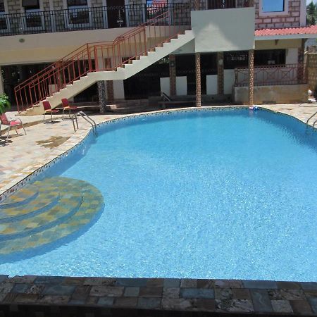 Diplomat Diani Beach Resort Exterior photo