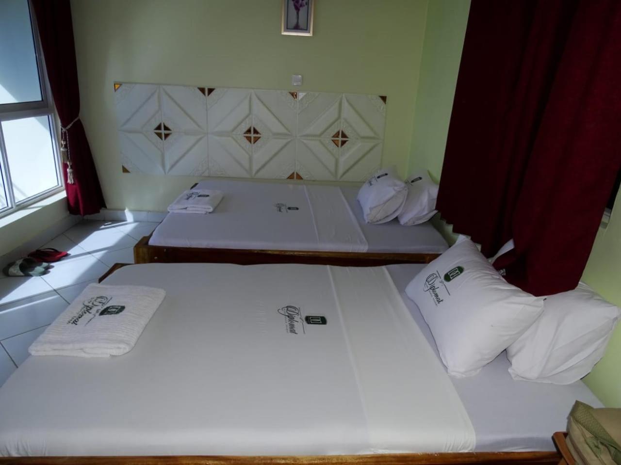 Diplomat Diani Beach Resort Exterior photo