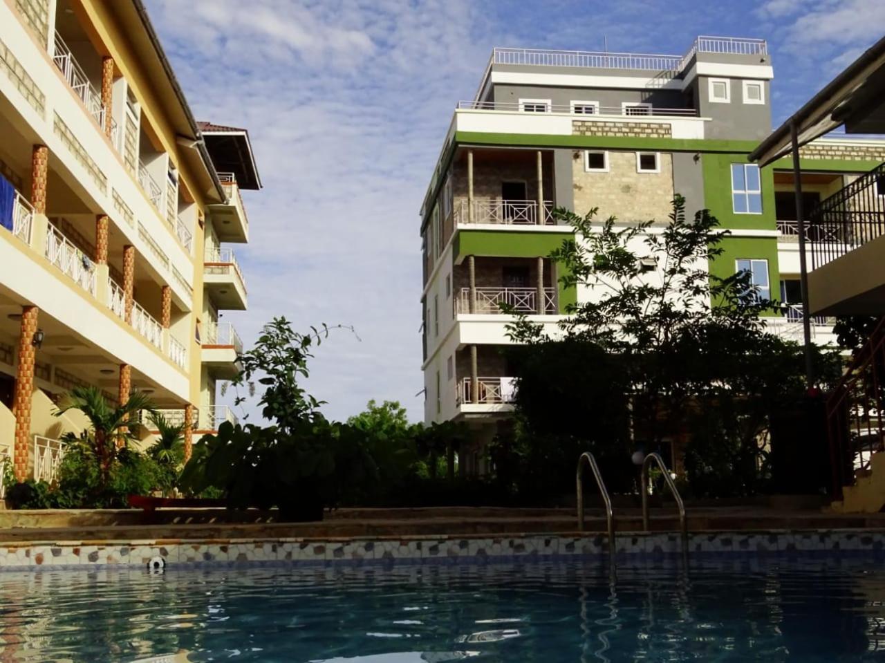 Diplomat Diani Beach Resort Exterior photo