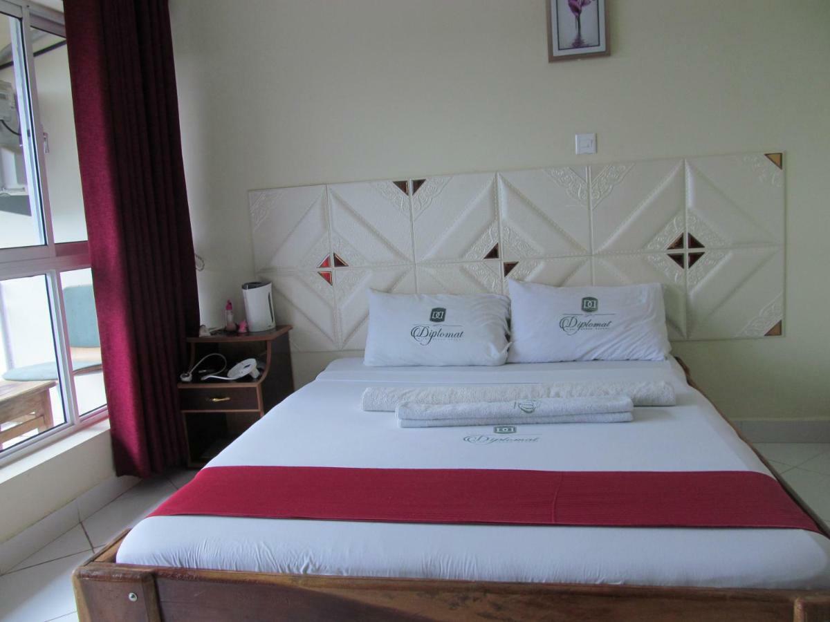 Diplomat Diani Beach Resort Exterior photo